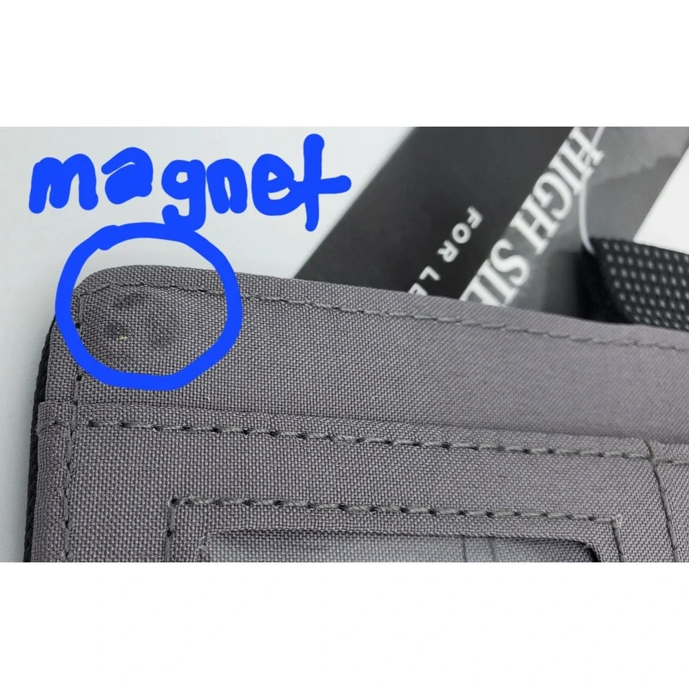 High Sierra Dell Swag Travel Wallet Front Magnetic Window Zip Close Notepd Black
